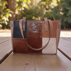 Bolsa de Couro Legítimo retalhos